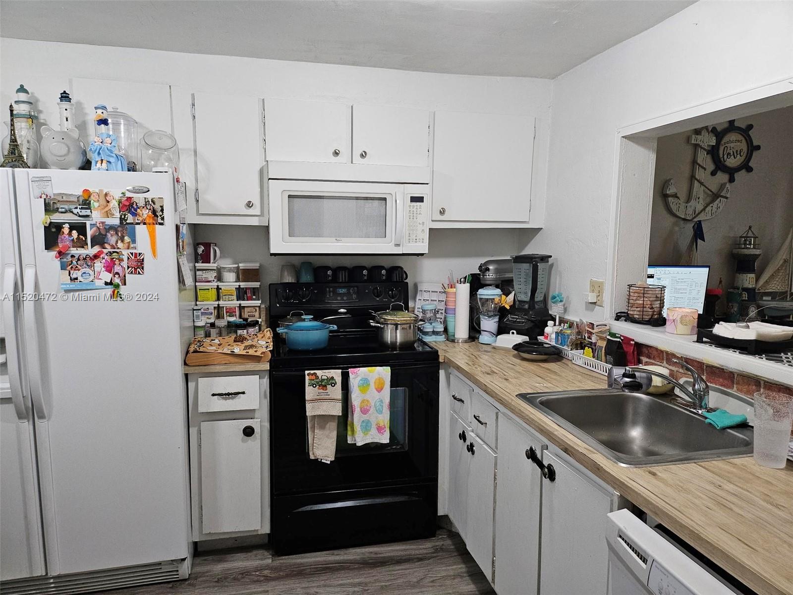 11291 SW 88th St 204M, Miami, Florida 33176, 2 Bedrooms Bedrooms, ,2 BathroomsBathrooms,Residential,For Sale,11291 SW 88th St 204M,A11520472