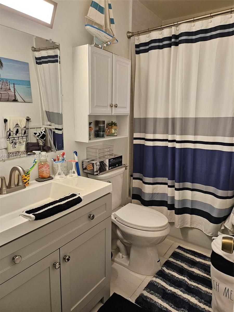 11291 SW 88th St 204M, Miami, Florida 33176, 2 Bedrooms Bedrooms, ,2 BathroomsBathrooms,Residential,For Sale,11291 SW 88th St 204M,A11520472