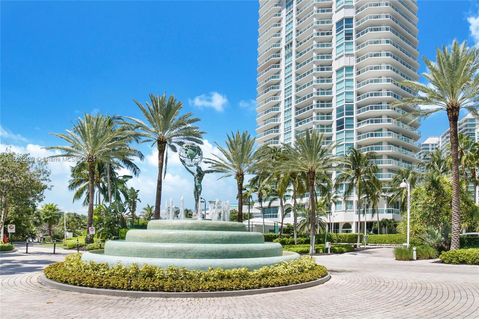 Sunny Isles Beach, Florida 33160, ,Residentiallease,For Rent,A11521226