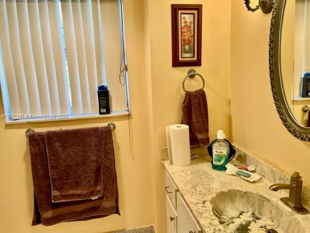 1865 S Ocean Dr 3F, Hallandale Beach, Florida 33009, 2 Bedrooms Bedrooms, ,2 BathroomsBathrooms,Residential,For Sale,1865 S Ocean Dr 3F,A11521197