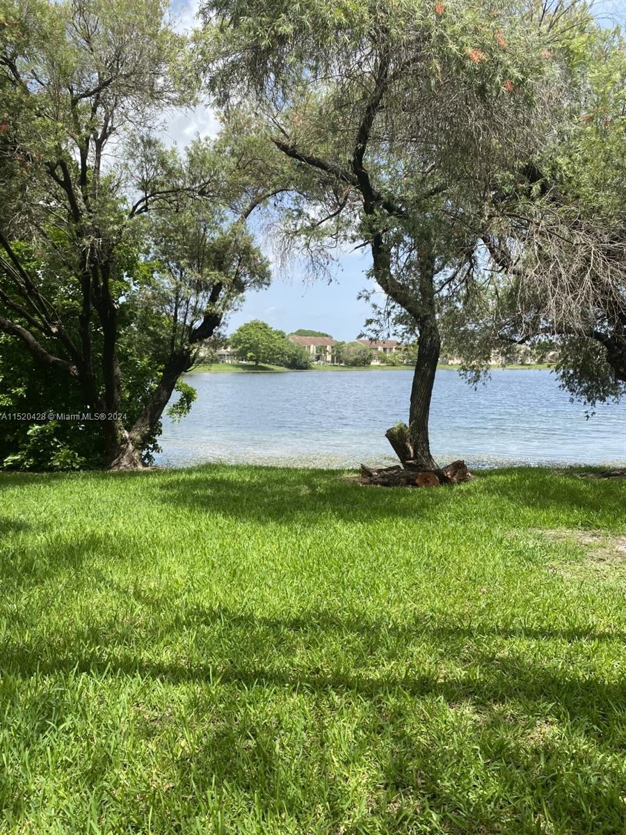 9375 Fontainebleau Blvd L217, Miami, Florida 33172, 2 Bedrooms Bedrooms, ,2 BathroomsBathrooms,Residential,For Sale,9375 Fontainebleau Blvd L217,A11520428