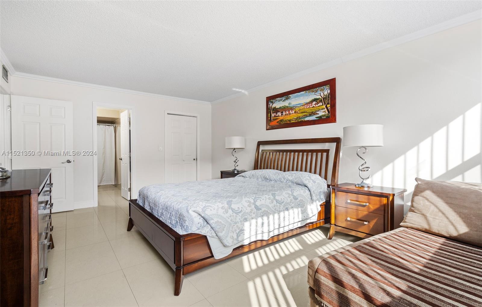 401 NE 14th Ave 104, Hallandale Beach, Florida 33009, 2 Bedrooms Bedrooms, ,2 BathroomsBathrooms,Residential,For Sale,401 NE 14th Ave 104,A11521350