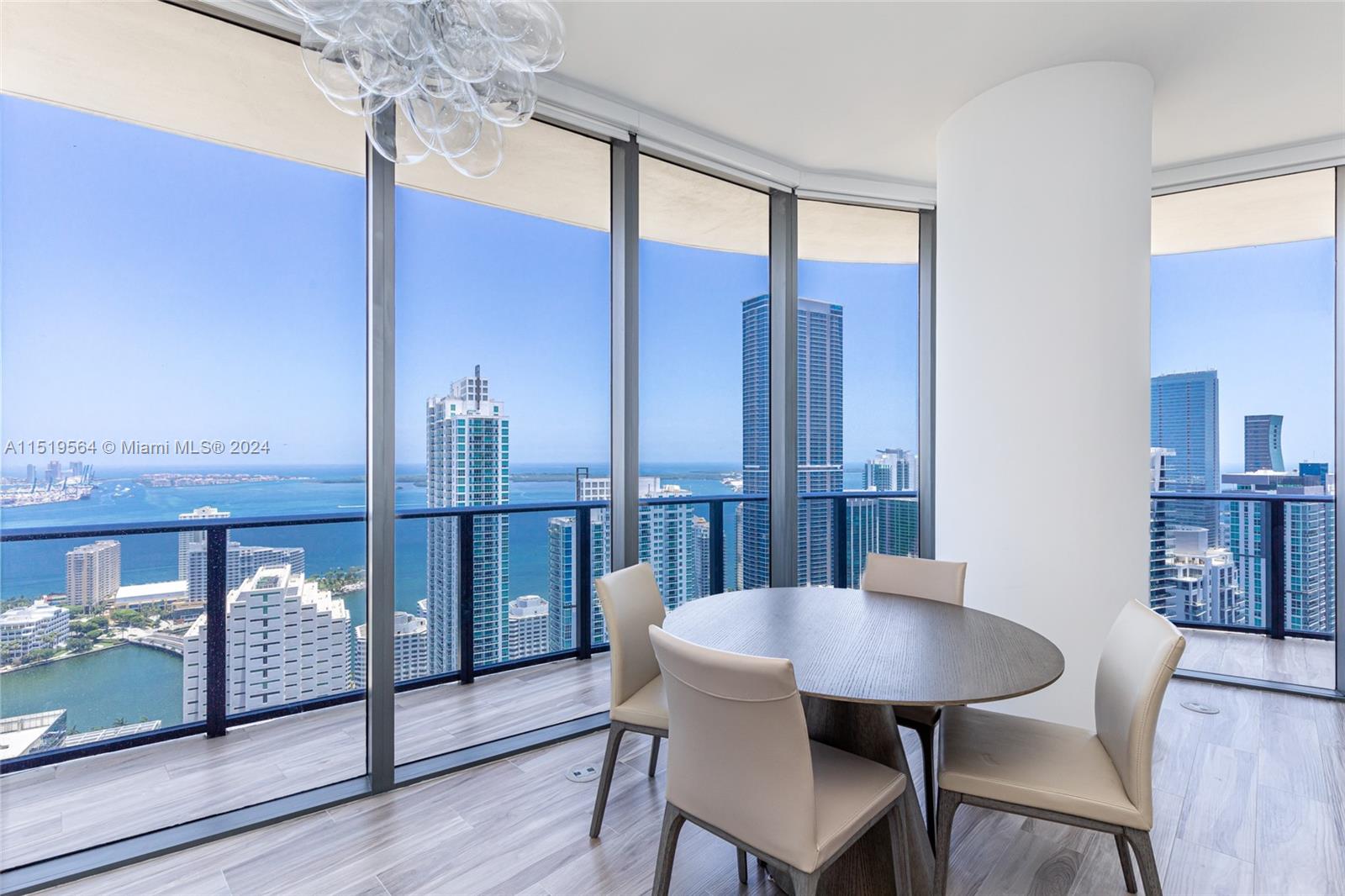 801 S Miami Ave 4804, Miami, Florida 33130, 3 Bedrooms Bedrooms, ,3 BathroomsBathrooms,Residentiallease,For Rent,801 S Miami Ave 4804,A11519564