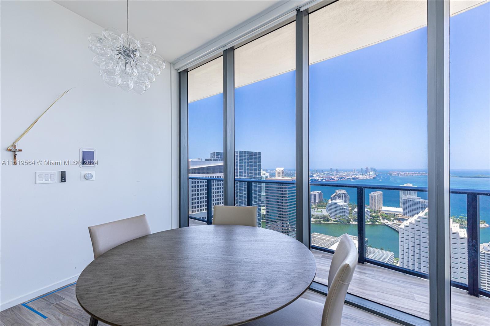 801 S Miami Ave 4804, Miami, Florida 33130, 3 Bedrooms Bedrooms, ,3 BathroomsBathrooms,Residentiallease,For Rent,801 S Miami Ave 4804,A11519564