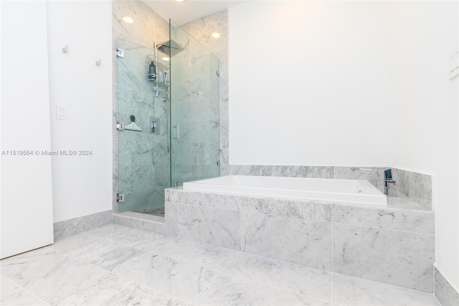 801 S Miami Ave 4804, Miami, Florida 33130, 3 Bedrooms Bedrooms, ,3 BathroomsBathrooms,Residentiallease,For Rent,801 S Miami Ave 4804,A11519564