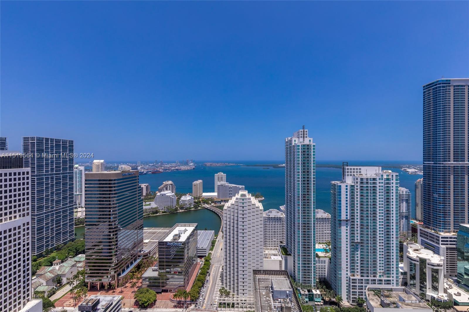 801 S Miami Ave 4804, Miami, Florida 33130, 3 Bedrooms Bedrooms, ,3 BathroomsBathrooms,Residentiallease,For Rent,801 S Miami Ave 4804,A11519564