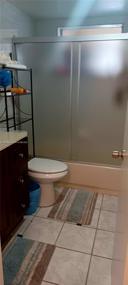 5383 SW 40th Ave 103, Dania Beach, Florida 33314, 2 Bedrooms Bedrooms, ,2 BathroomsBathrooms,Residential,For Sale,5383 SW 40th Ave 103,A11520365
