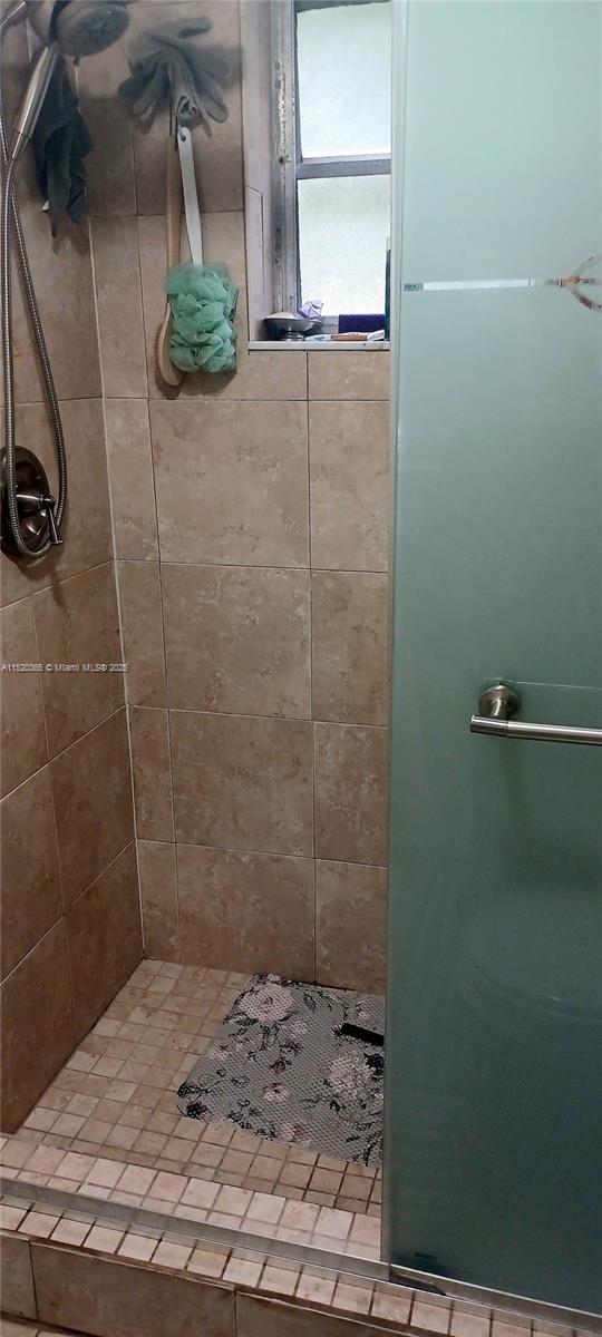 5383 SW 40th Ave 103, Dania Beach, Florida 33314, 2 Bedrooms Bedrooms, ,2 BathroomsBathrooms,Residential,For Sale,5383 SW 40th Ave 103,A11520365