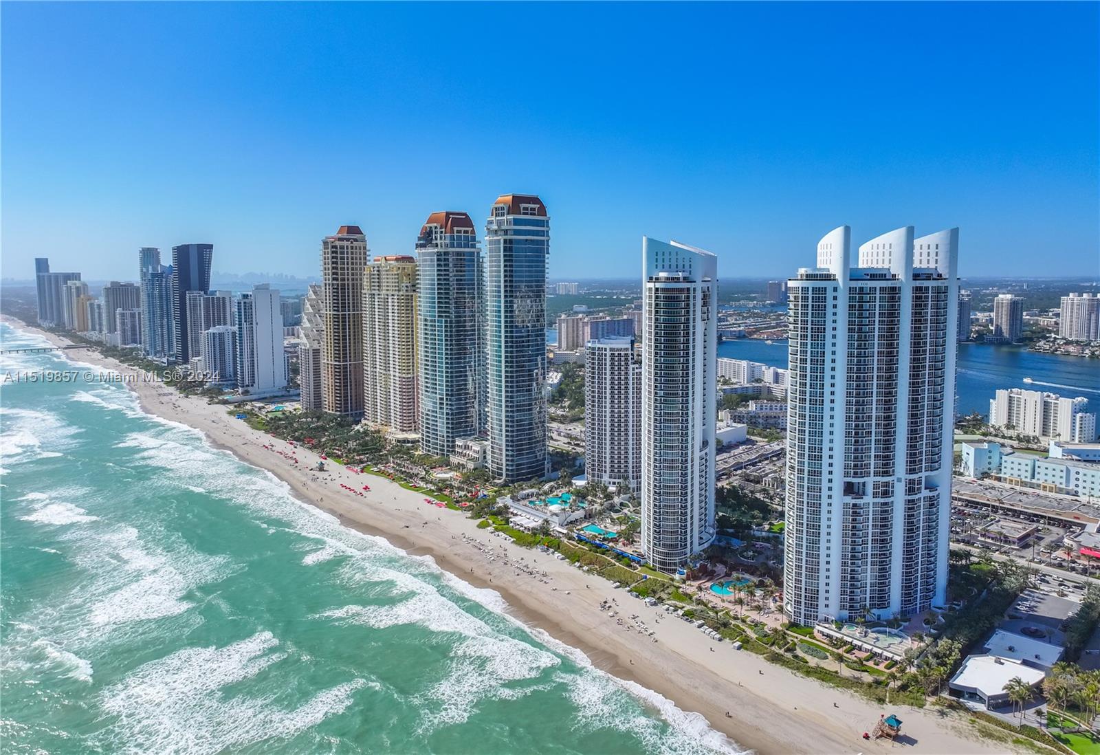 18101 Collins Ave 605, Sunny Isles Beach, Florida 33160, 2 Bedrooms Bedrooms, ,2 BathroomsBathrooms,Residential,For Sale,18101 Collins Ave 605,A11519857