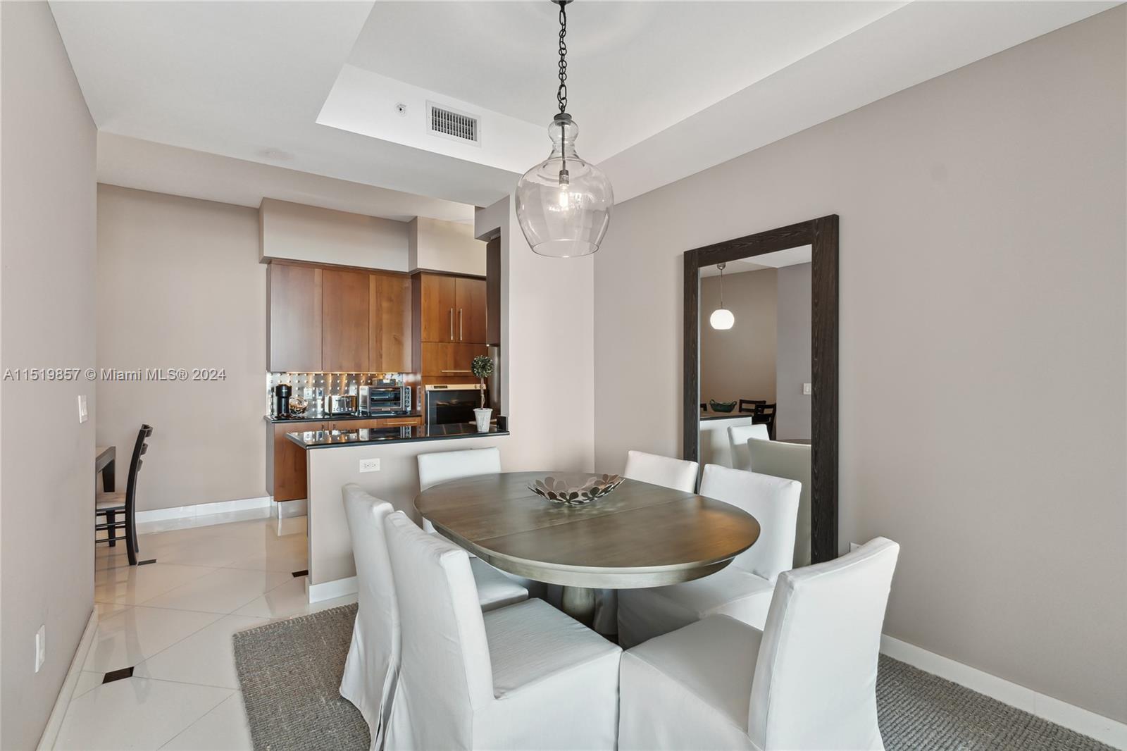18101 Collins Ave 605, Sunny Isles Beach, Florida 33160, 2 Bedrooms Bedrooms, ,2 BathroomsBathrooms,Residential,For Sale,18101 Collins Ave 605,A11519857