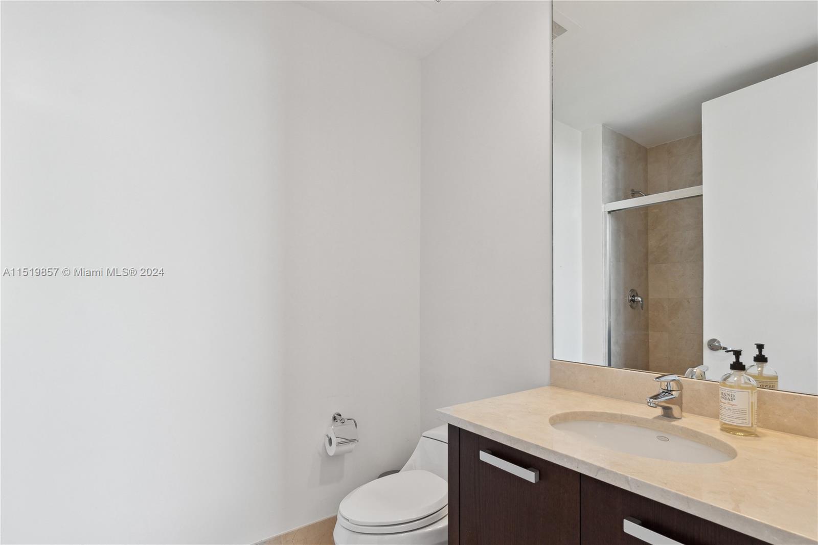 18101 Collins Ave 605, Sunny Isles Beach, Florida 33160, 2 Bedrooms Bedrooms, ,2 BathroomsBathrooms,Residential,For Sale,18101 Collins Ave 605,A11519857