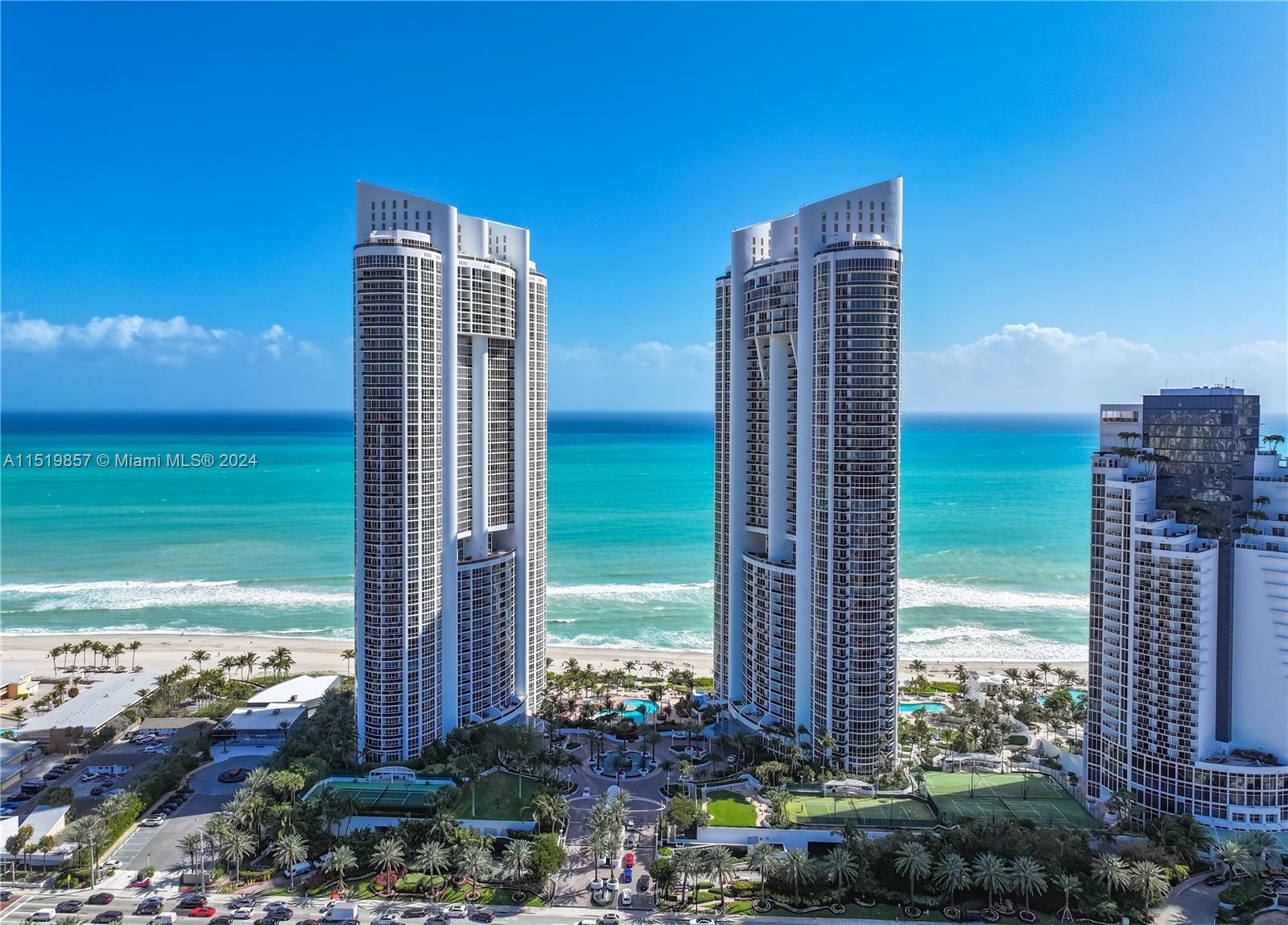 18101 Collins Ave 605, Sunny Isles Beach, Florida 33160, 2 Bedrooms Bedrooms, ,2 BathroomsBathrooms,Residential,For Sale,18101 Collins Ave 605,A11519857