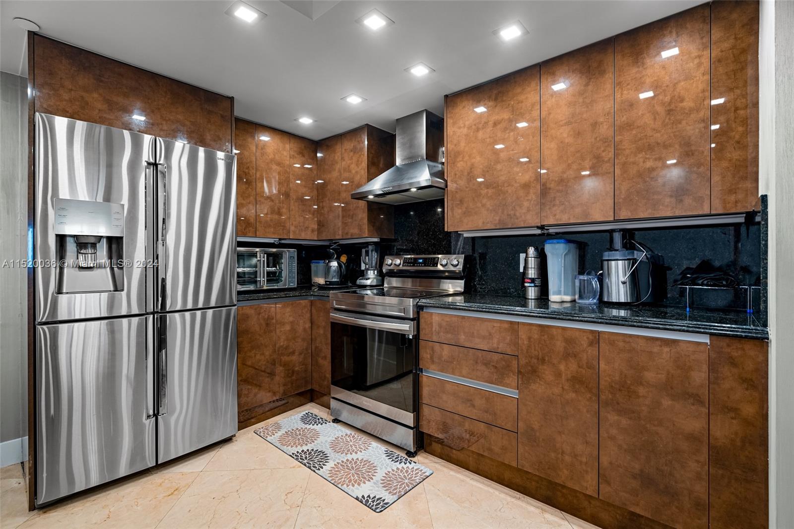 9559 Collins Ave S8-F, Surfside, Florida 33154, 1 Bedroom Bedrooms, ,2 BathroomsBathrooms,Residential,For Sale,9559 Collins Ave S8-F,A11520036