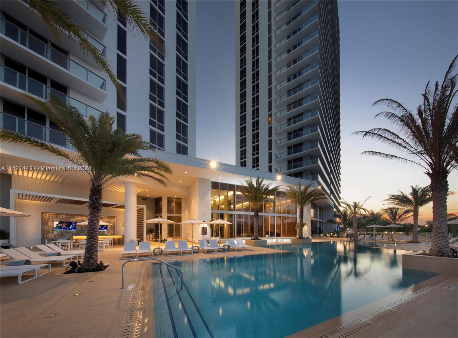 16385 Biscayne Blvd 602, North Miami Beach, Florida 33160, 1 Bedroom Bedrooms, ,2 BathroomsBathrooms,Residentiallease,For Rent,16385 Biscayne Blvd 602,A11521449