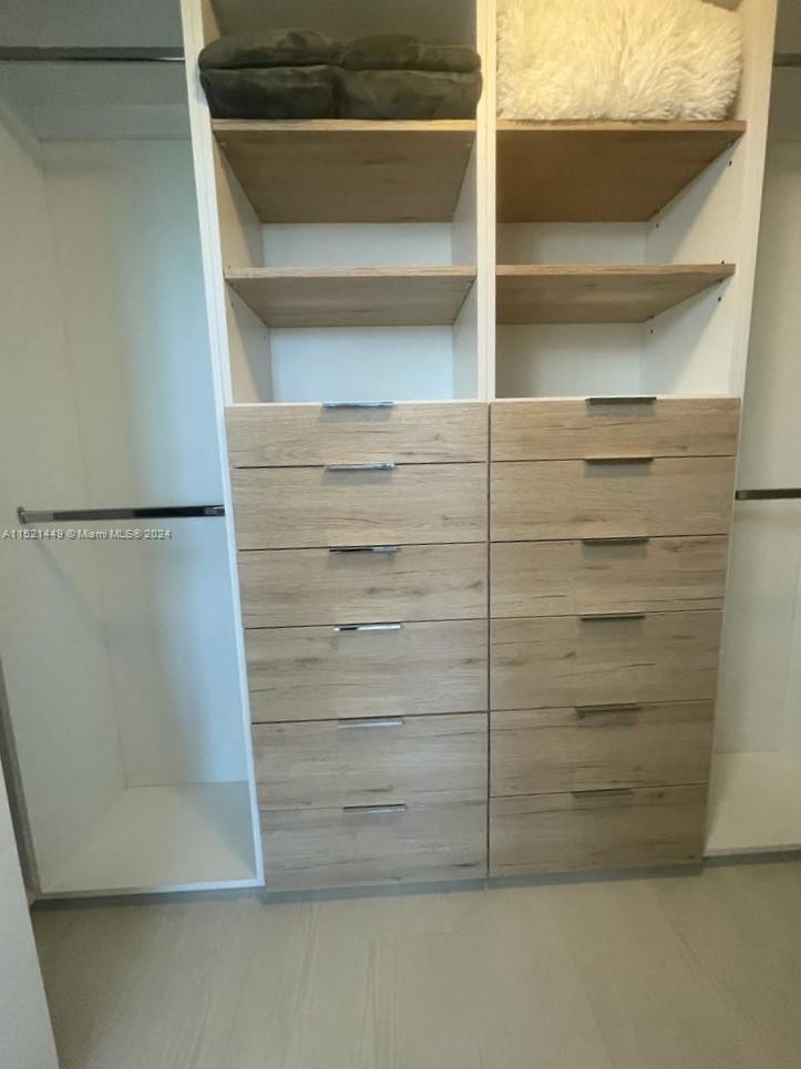 16385 Biscayne Blvd 602, North Miami Beach, Florida 33160, 1 Bedroom Bedrooms, ,2 BathroomsBathrooms,Residentiallease,For Rent,16385 Biscayne Blvd 602,A11521449