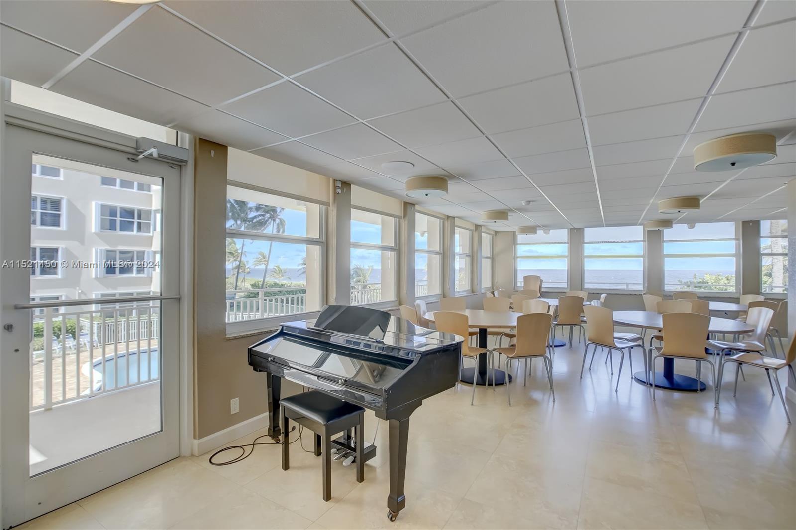 5200 N Ocean Blvd 710B, Lauderdale By The Sea, Florida 33308, 2 Bedrooms Bedrooms, ,2 BathroomsBathrooms,Residential,For Sale,5200 N Ocean Blvd 710B,A11521450