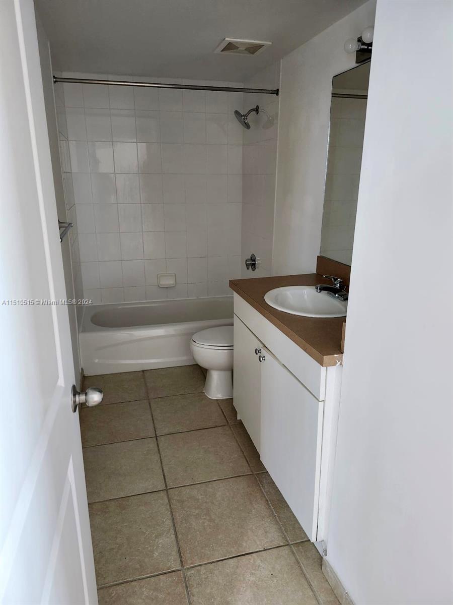 1250 S miami ave 1004, Miami, Florida 33130, 2 Bedrooms Bedrooms, ,2 BathroomsBathrooms,Residential,For Sale,1250 S miami ave 1004,A11510515