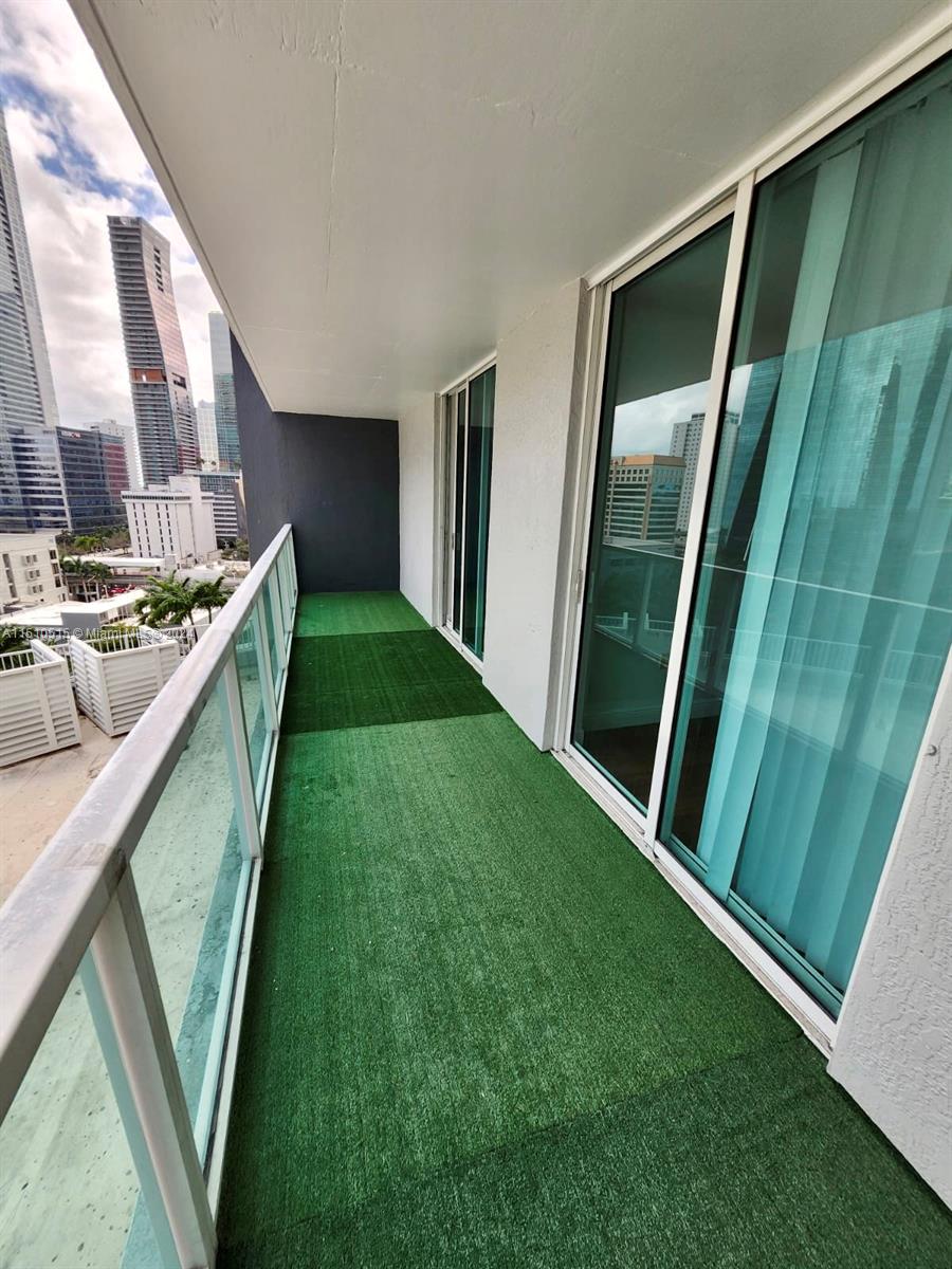 1250 S miami ave 1004, Miami, Florida 33130, 2 Bedrooms Bedrooms, ,2 BathroomsBathrooms,Residential,For Sale,1250 S miami ave 1004,A11510515