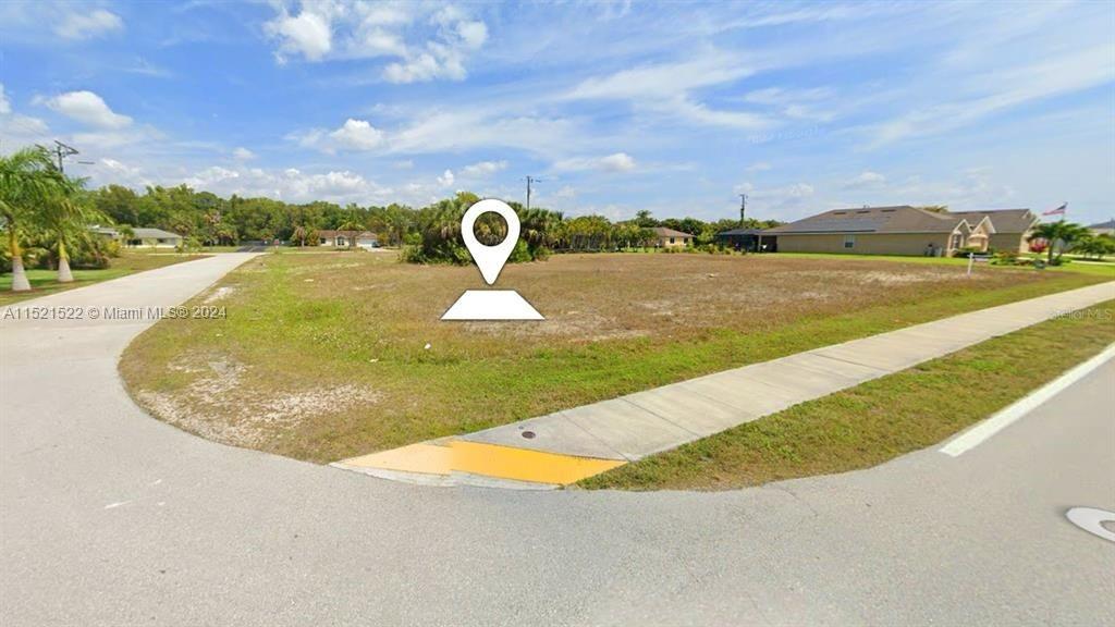 1915 SAVONA PARKWAY W, Cape Coral, FL 33914