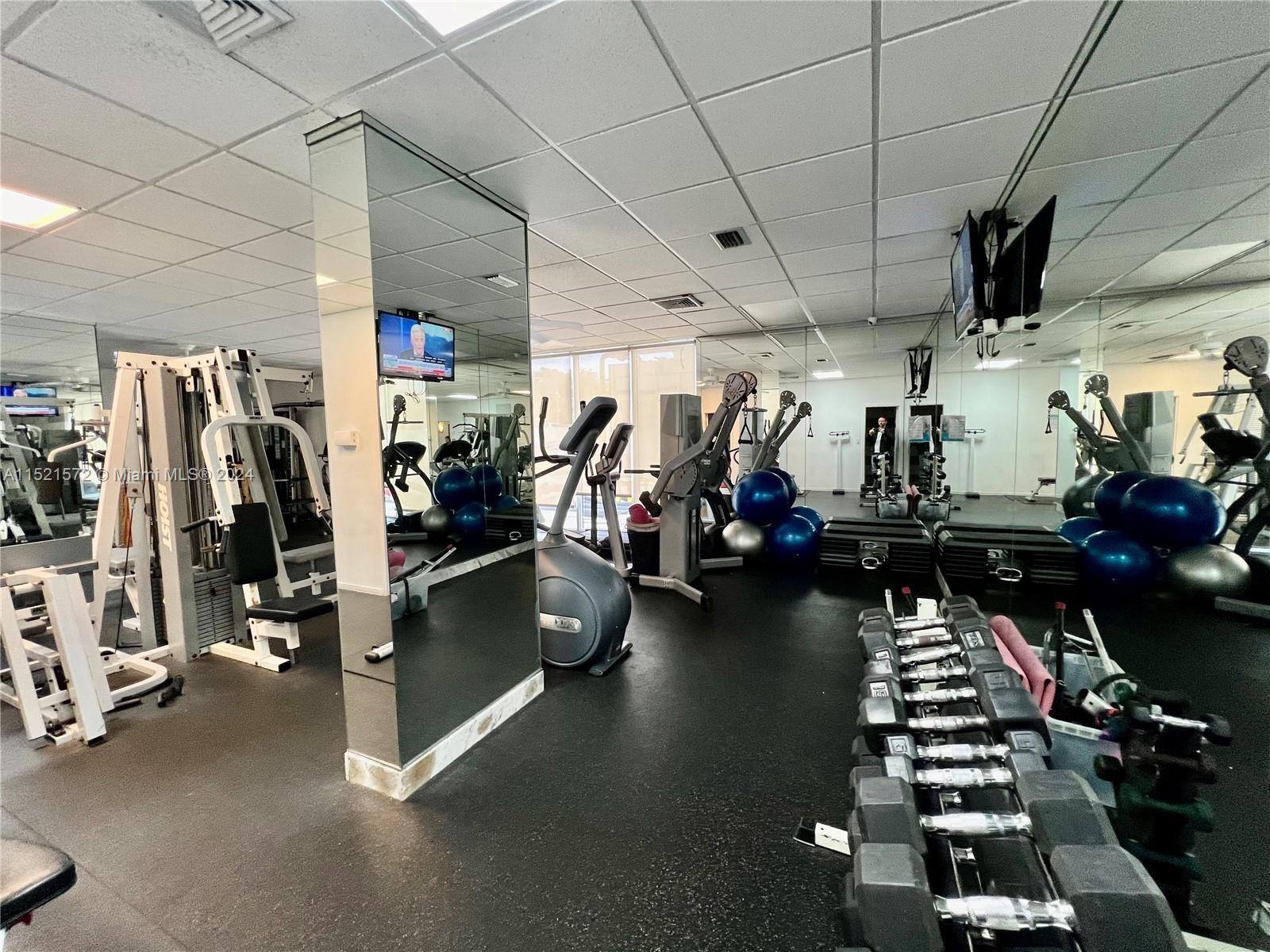 2150 Sans Souci Blvd A1007, North Miami, Florida 33181, 1 Bedroom Bedrooms, ,1 BathroomBathrooms,Residential,For Sale,2150 Sans Souci Blvd A1007,A11521572