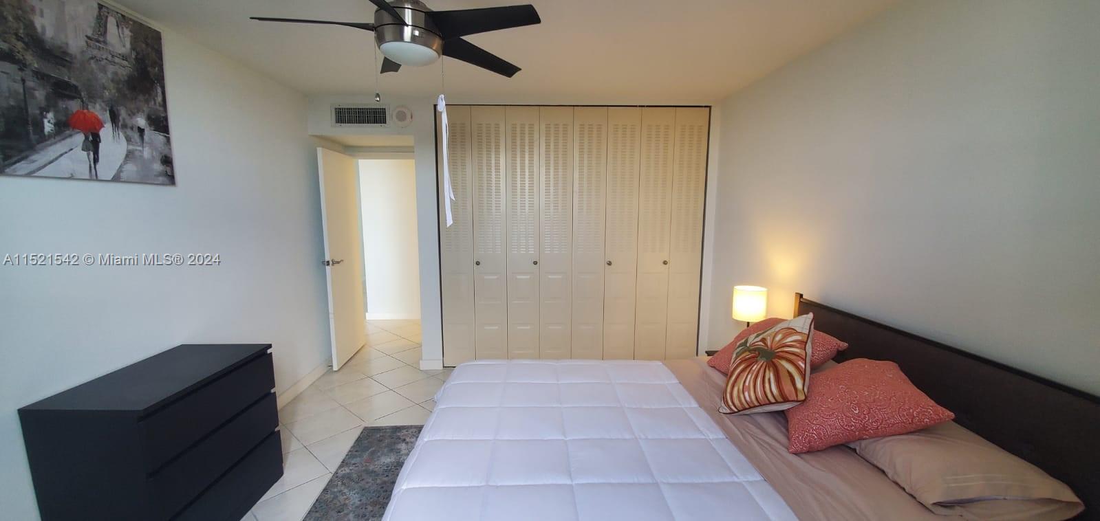 2450 NE 135th St 803, North Miami, Florida 33181, 2 Bedrooms Bedrooms, ,2 BathroomsBathrooms,Residentiallease,For Rent,2450 NE 135th St 803,A11521542