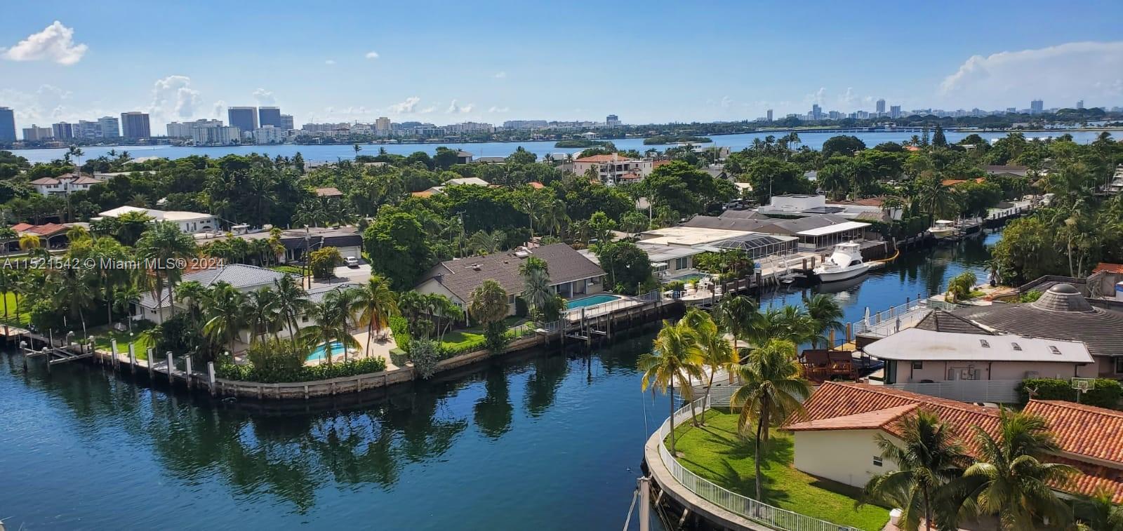 2450 NE 135th St 803, North Miami, Florida 33181, 2 Bedrooms Bedrooms, ,2 BathroomsBathrooms,Residentiallease,For Rent,2450 NE 135th St 803,A11521542