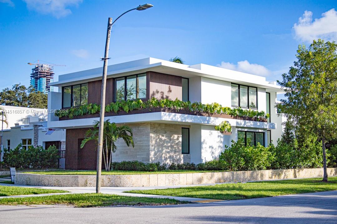 168 SW 20th Rd, Miami, Florida 33129, 5 Bedrooms Bedrooms, ,5 BathroomsBathrooms,Residential,For Sale,168 SW 20th Rd,A11516857