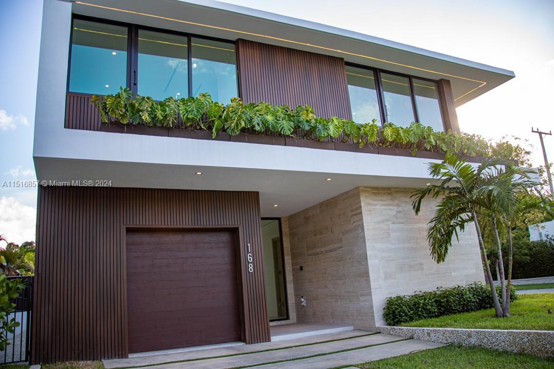 168 SW 20th Rd, Miami, Florida 33129, 5 Bedrooms Bedrooms, ,5 BathroomsBathrooms,Residential,For Sale,168 SW 20th Rd,A11516857