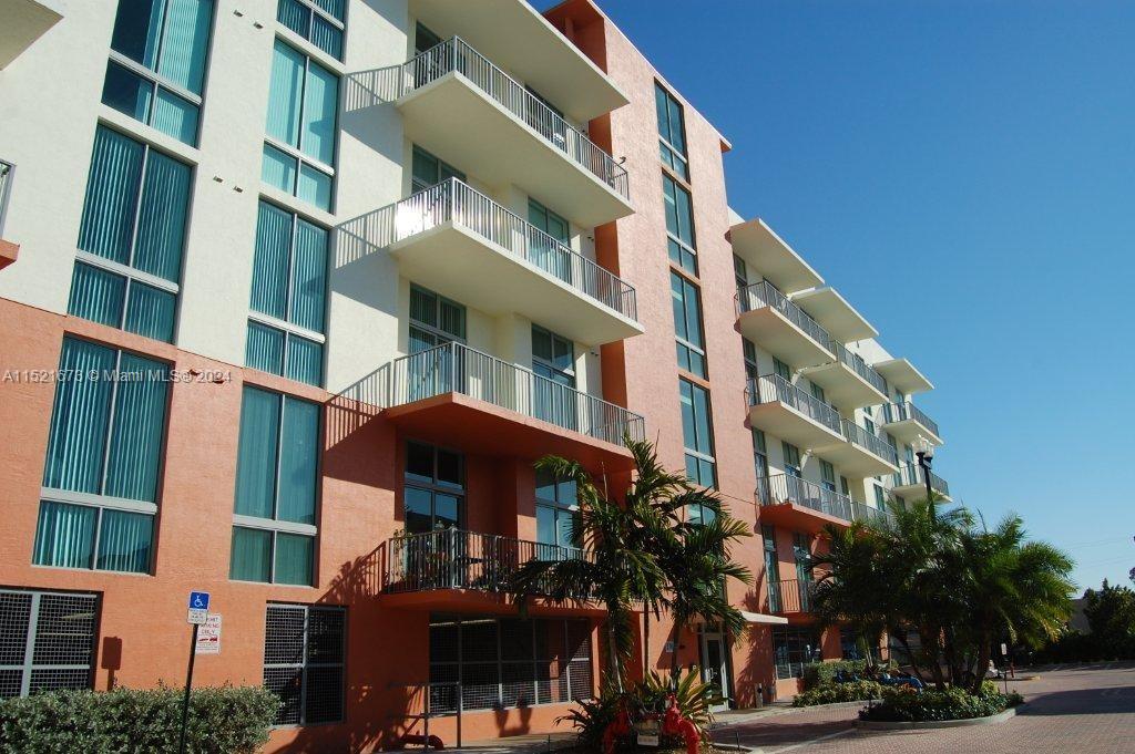 2100 Van Buren St 313, Hollywood, Florida 33020, 1 Bedroom Bedrooms, ,1 BathroomBathrooms,Residential,For Sale,2100 Van Buren St 313,A11521673