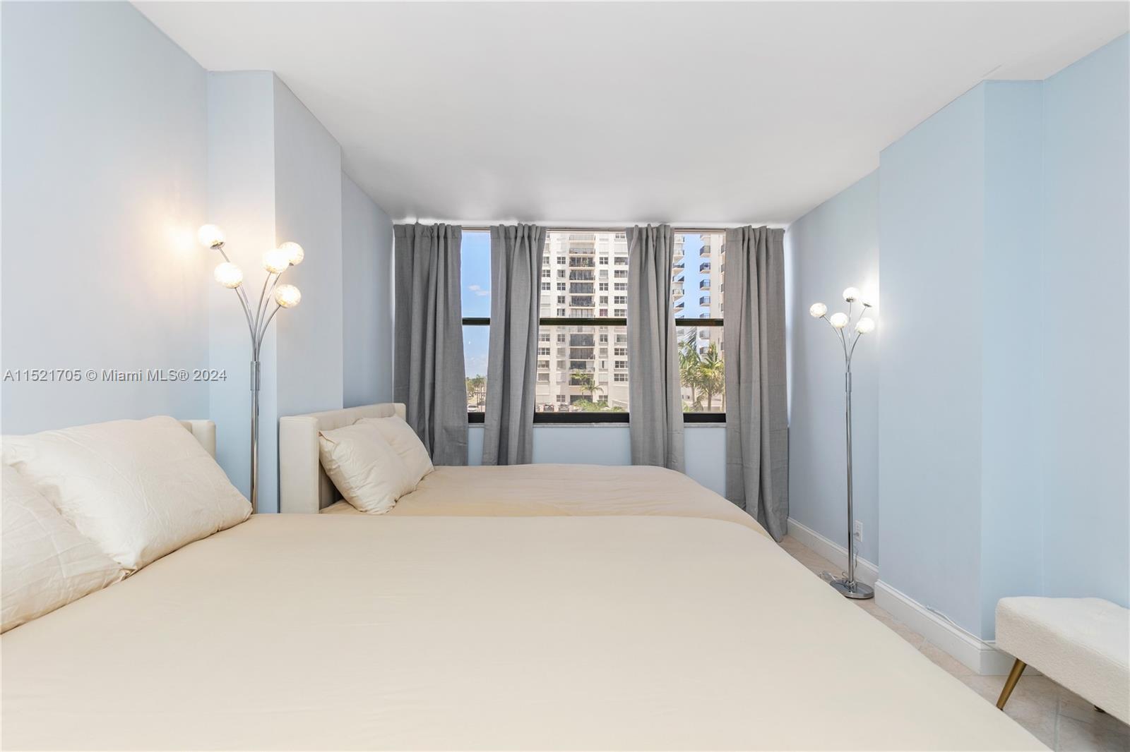 2401 S Ocean Dr 404, Hollywood, Florida 33019, 2 Bedrooms Bedrooms, ,2 BathroomsBathrooms,Residentiallease,For Rent,2401 S Ocean Dr 404,A11521705