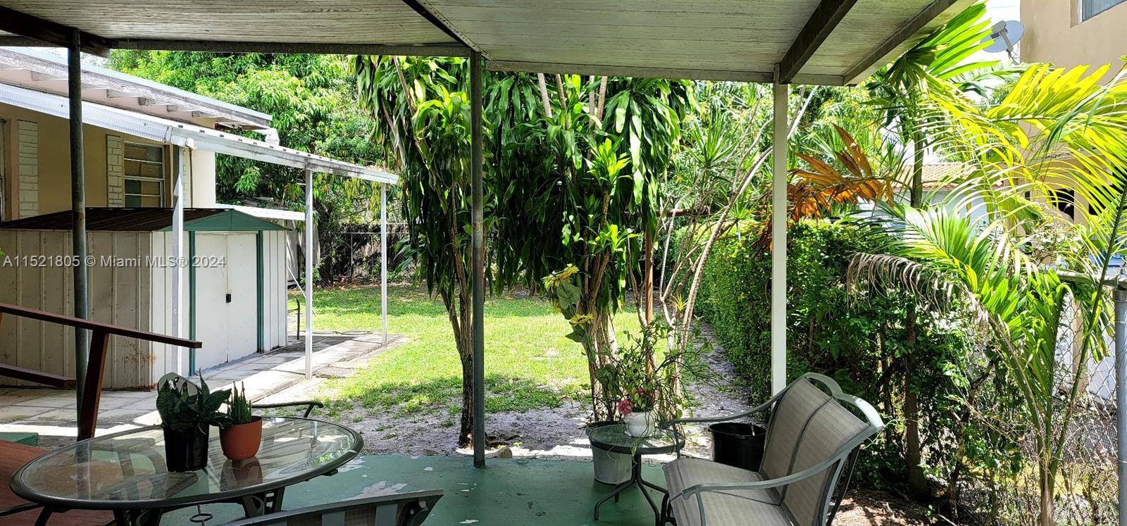 159 E 7th St, Hialeah, Florida 33010, 4 Bedrooms Bedrooms, ,2 BathroomsBathrooms,Residential,For Sale,159 E 7th St,A11521805