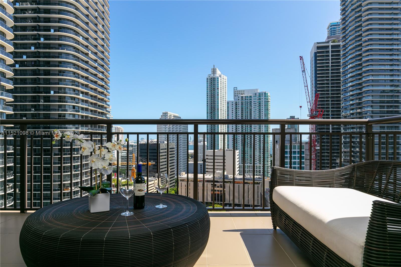 999 SW 1st Ave 2317, Miami, Florida 33130, 3 Bedrooms Bedrooms, ,2 BathroomsBathrooms,Residentiallease,For Rent,999 SW 1st Ave 2317,A11521098