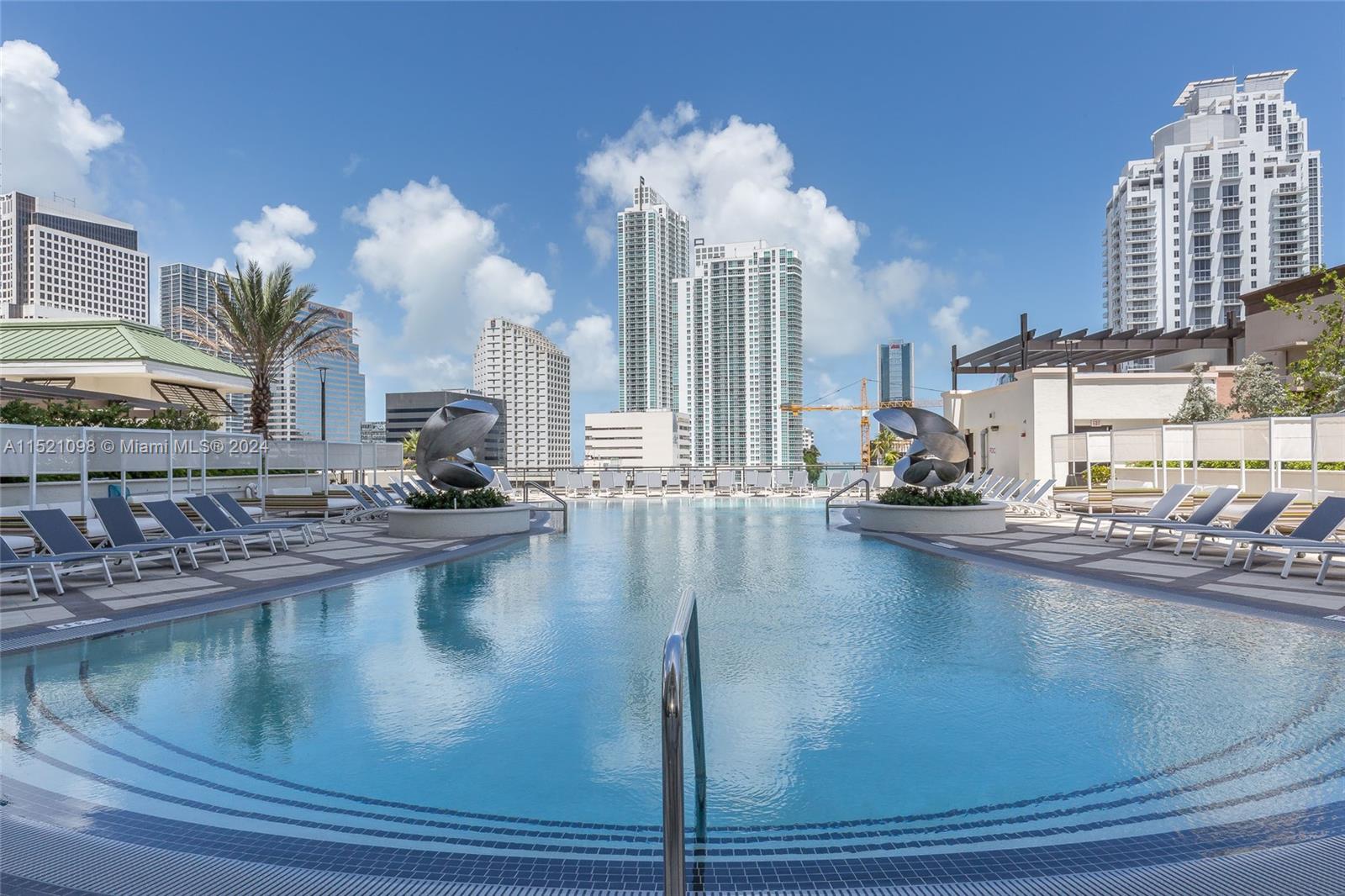 999 SW 1st Ave 2317, Miami, Florida 33130, 3 Bedrooms Bedrooms, ,2 BathroomsBathrooms,Residentiallease,For Rent,999 SW 1st Ave 2317,A11521098