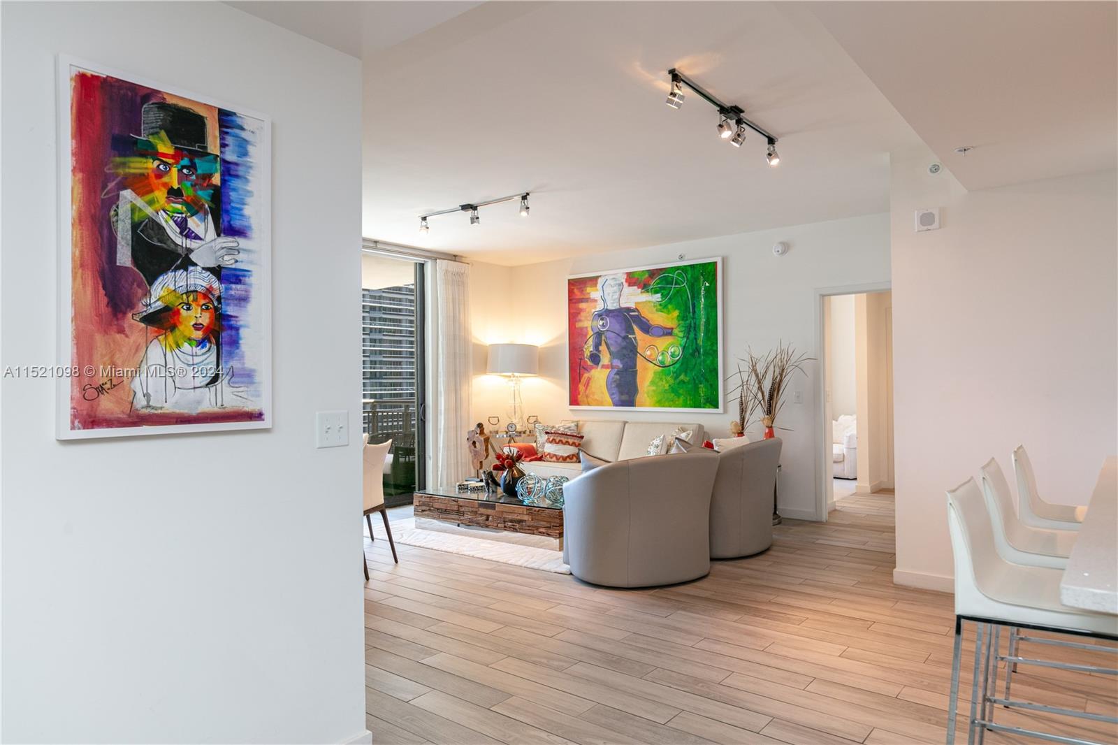 999 SW 1st Ave 2317, Miami, Florida 33130, 3 Bedrooms Bedrooms, ,2 BathroomsBathrooms,Residentiallease,For Rent,999 SW 1st Ave 2317,A11521098