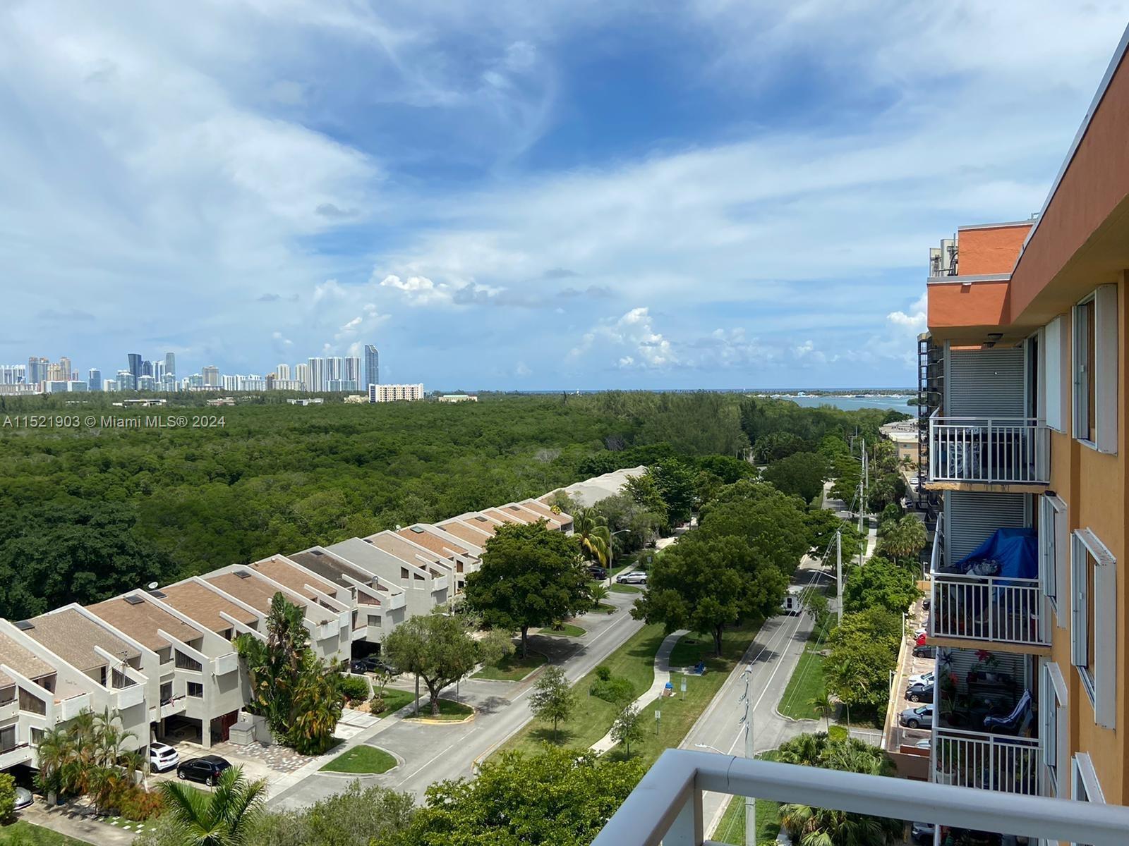 2450 NE 135th St 1012, North Miami, Florida 33181, 2 Bedrooms Bedrooms, ,2 BathroomsBathrooms,Residential,For Sale,2450 NE 135th St 1012,A11521903