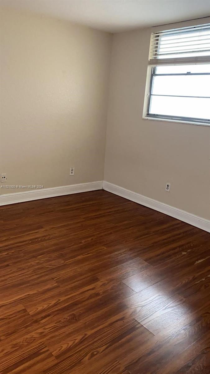2000 NE 135th St 910, North Miami, Florida 33181, 2 Bedrooms Bedrooms, ,2 BathroomsBathrooms,Residential,For Sale,2000 NE 135th St 910,A11521920