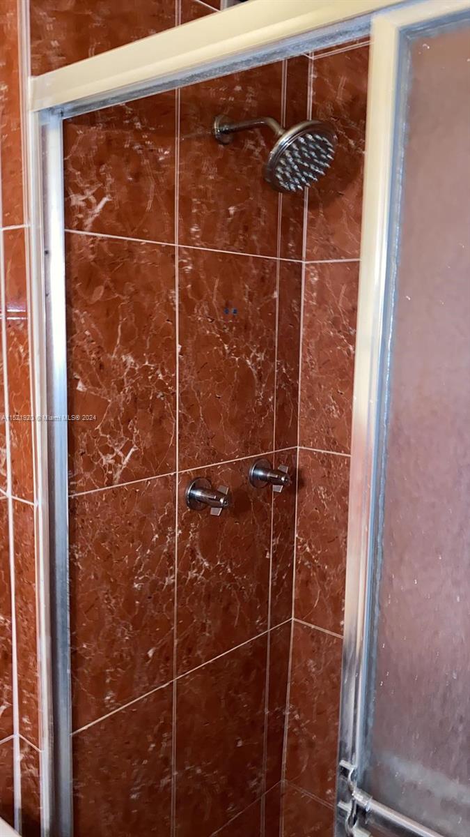 2000 NE 135th St 910, North Miami, Florida 33181, 2 Bedrooms Bedrooms, ,2 BathroomsBathrooms,Residential,For Sale,2000 NE 135th St 910,A11521920