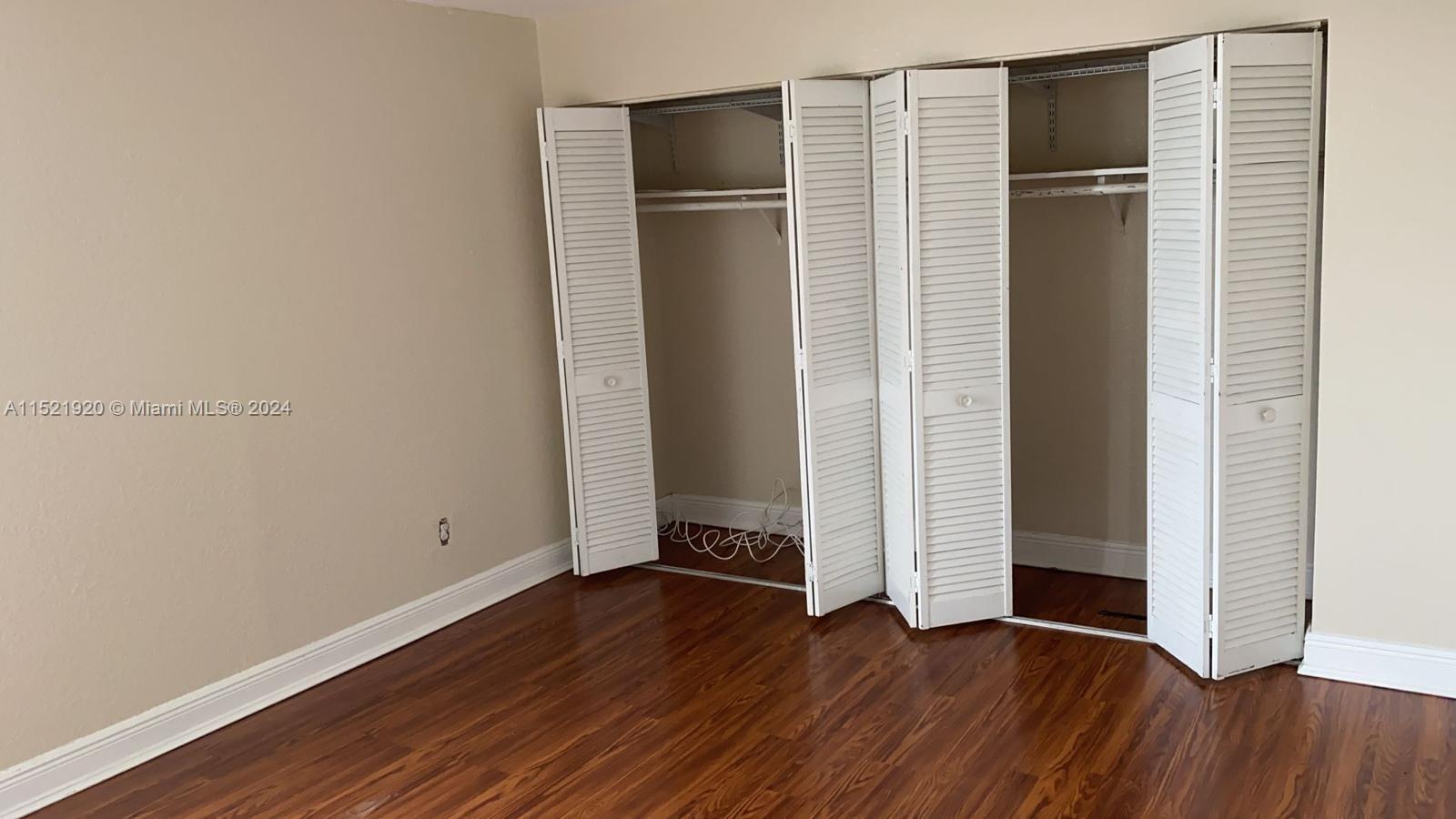 2000 NE 135th St 910, North Miami, Florida 33181, 2 Bedrooms Bedrooms, ,2 BathroomsBathrooms,Residential,For Sale,2000 NE 135th St 910,A11521920