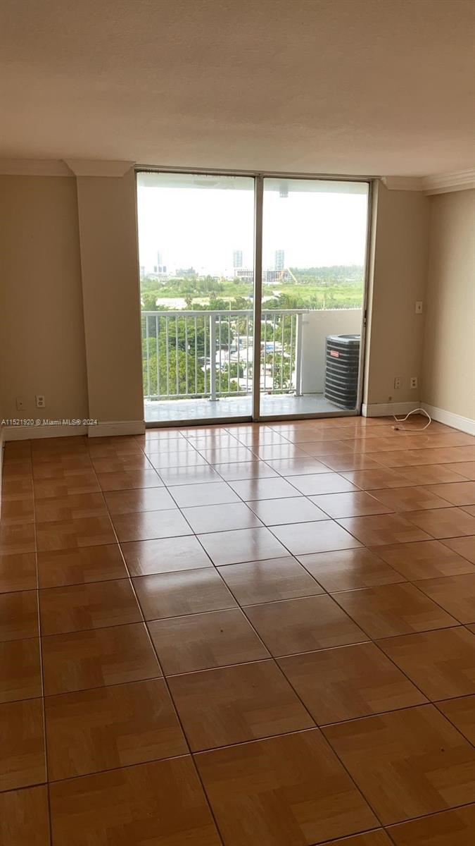 2000 NE 135th St 910, North Miami, Florida 33181, 2 Bedrooms Bedrooms, ,2 BathroomsBathrooms,Residential,For Sale,2000 NE 135th St 910,A11521920