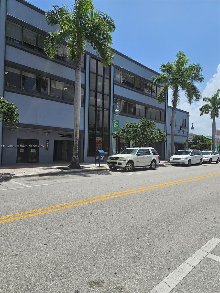 1940 Harrison St 200, Hollywood, Florida 33020, ,Commerciallease,For Rent,1940 Harrison St 200,A11520969