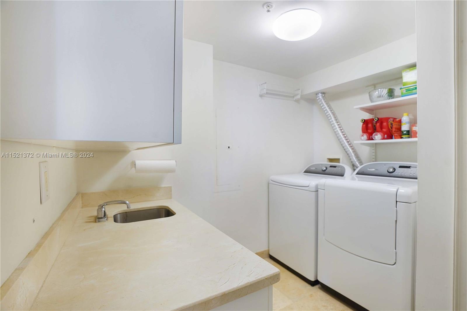 3350 SW 27th Ave 901, Coconut Grove, Florida 33133, 3 Bedrooms Bedrooms, ,3 BathroomsBathrooms,Residential,For Sale,3350 SW 27th Ave 901,A11521372