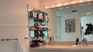 100 Bayview Dr 420, Sunny Isles Beach, Florida 33160, 1 Bedroom Bedrooms, ,1 BathroomBathrooms,Residentiallease,For Rent,100 Bayview Dr 420,A11515193