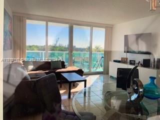 100 Bayview Dr 420, Sunny Isles Beach, Florida 33160, 1 Bedroom Bedrooms, ,1 BathroomBathrooms,Residentiallease,For Rent,100 Bayview Dr 420,A11515193