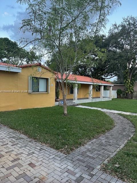 Undisclosed For Sale A11522000, FL