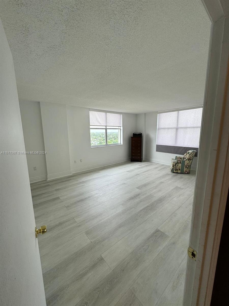 11111 Biscayne Blvd 11E, Miami, Florida 33181, 2 Bedrooms Bedrooms, ,2 BathroomsBathrooms,Residential,For Sale,11111 Biscayne Blvd 11E,A11517987