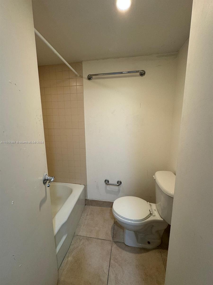 11111 Biscayne Blvd 11E, Miami, Florida 33181, 2 Bedrooms Bedrooms, ,2 BathroomsBathrooms,Residential,For Sale,11111 Biscayne Blvd 11E,A11517987
