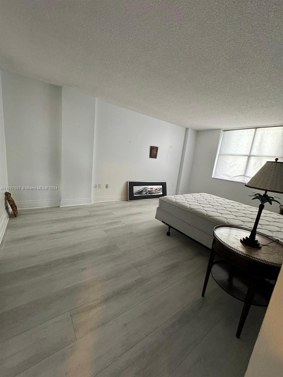 11111 Biscayne Blvd 11E, Miami, Florida 33181, 2 Bedrooms Bedrooms, ,2 BathroomsBathrooms,Residential,For Sale,11111 Biscayne Blvd 11E,A11517987