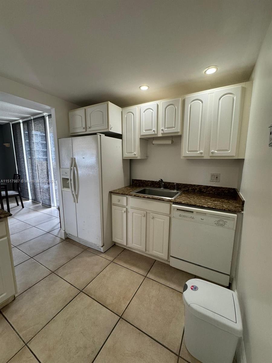 11111 Biscayne Blvd 11E, Miami, Florida 33181, 2 Bedrooms Bedrooms, ,2 BathroomsBathrooms,Residential,For Sale,11111 Biscayne Blvd 11E,A11517987