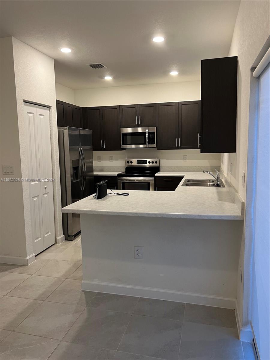 13387 SW 287th Ter, Homestead, Florida 33033, 3 Bedrooms Bedrooms, ,2 BathroomsBathrooms,Residential,For Sale,13387 SW 287th Ter,A11522028