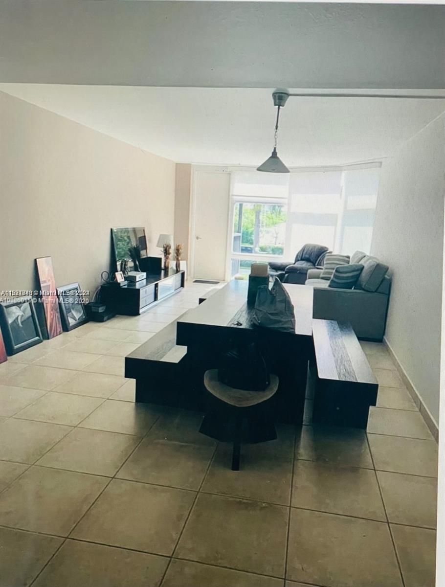 3375 N Country Club Dr 102, Aventura, Florida 33180, 2 Bedrooms Bedrooms, ,2 BathroomsBathrooms,Residential,For Sale,3375 N Country Club Dr 102,A11521848